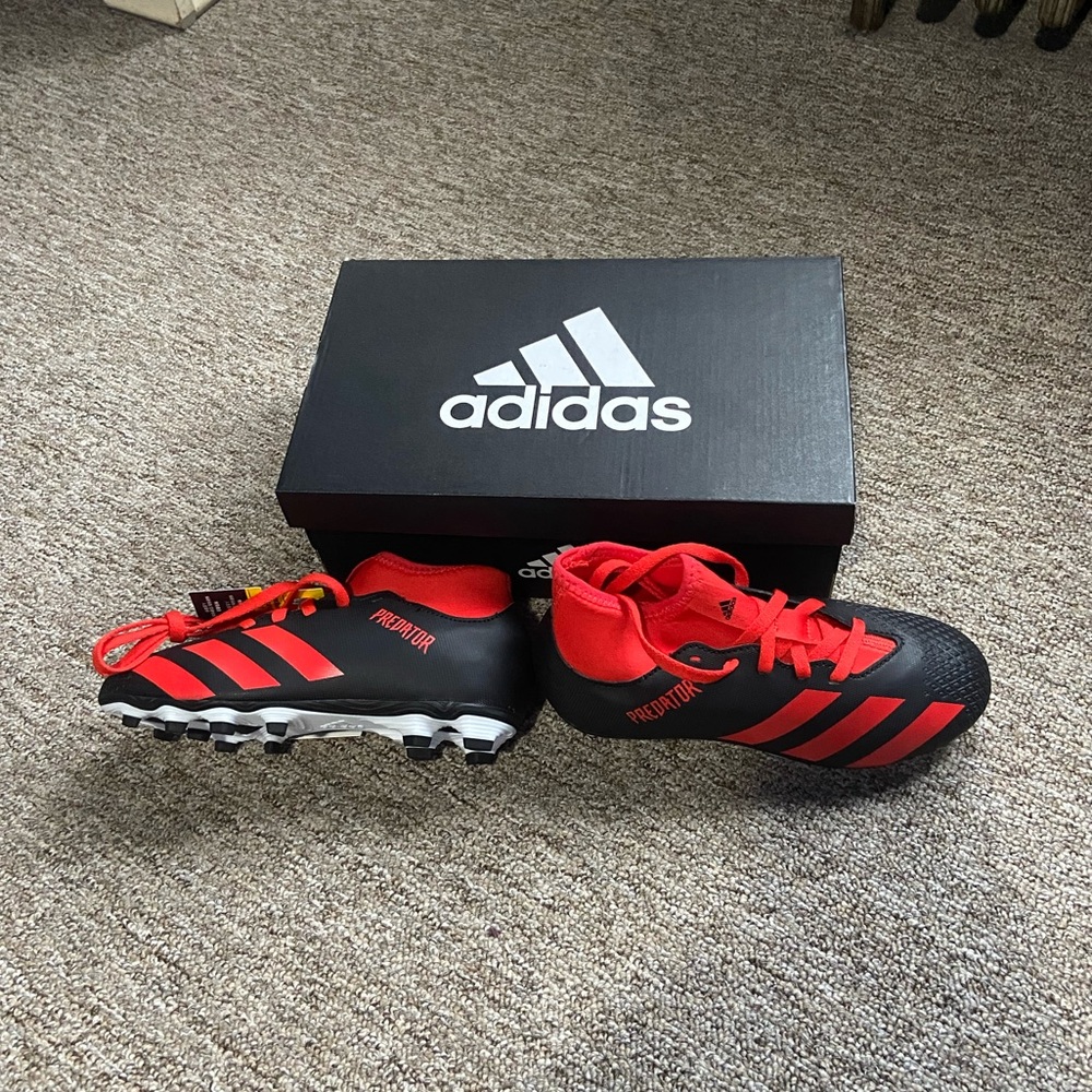 Kids Soccer Cleats - Predator 20.4 S